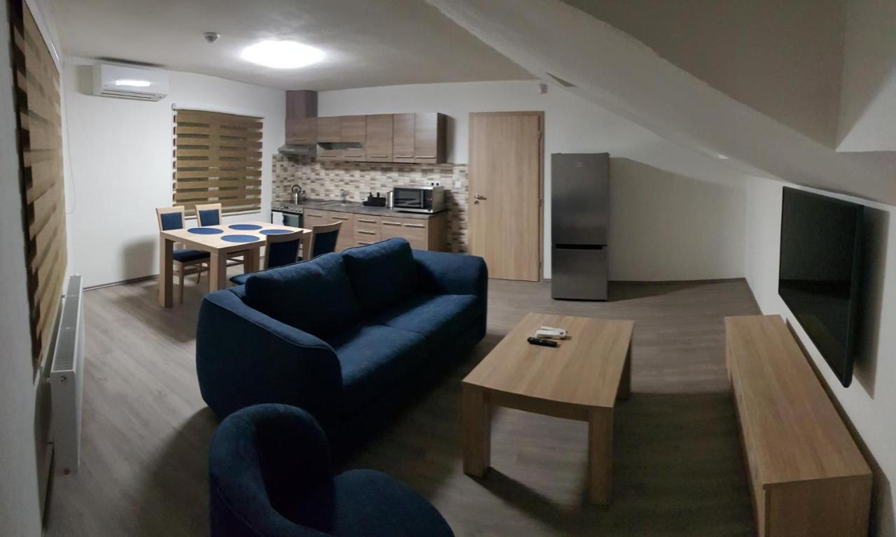 Apartmany Meandry Mimon Exterior foto