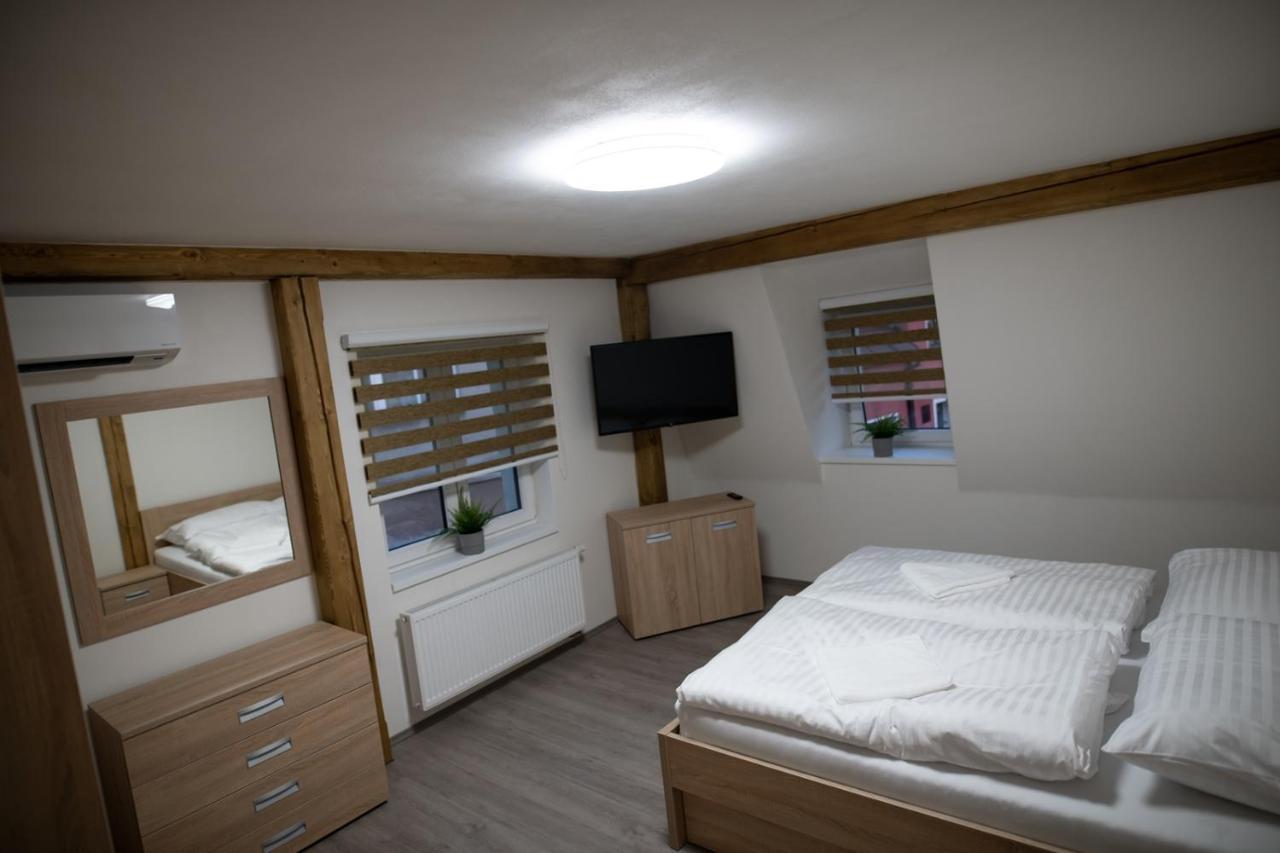 Apartmany Meandry Mimon Exterior foto